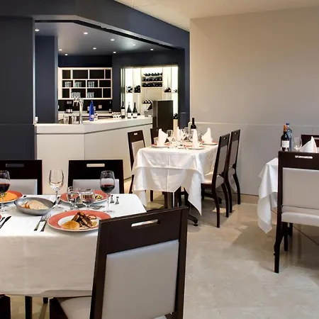 オテル アルバ ルルド