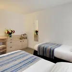 Alba 4*