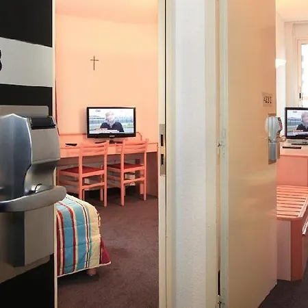 阿尔巴酒店 酒店 卢德