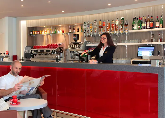 Готель Alba 4*